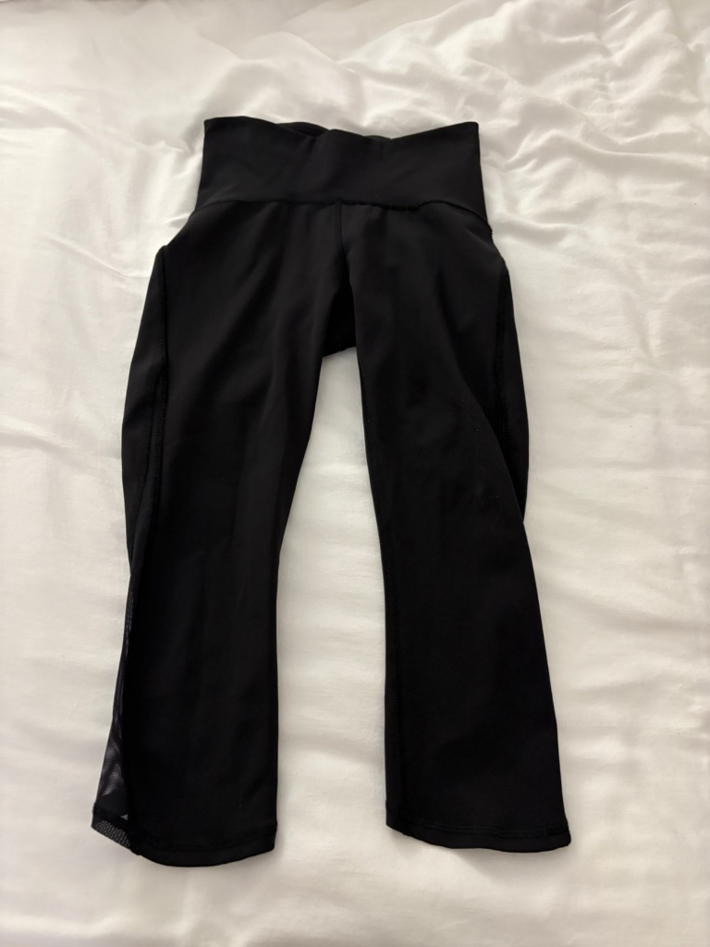 Lululemon Train Times Crop 17"
